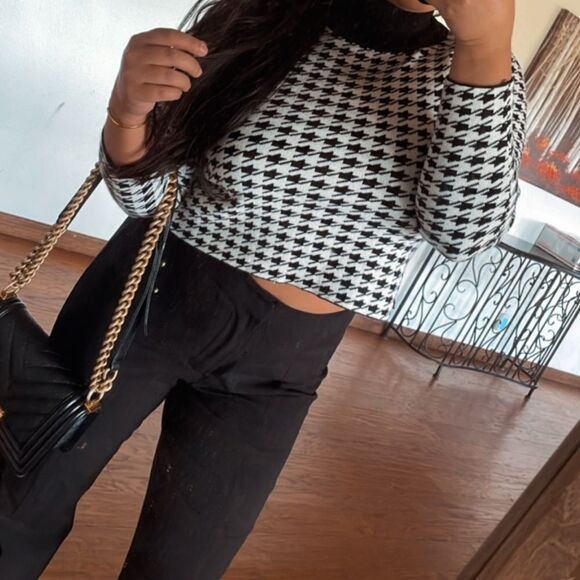 Houndstooth crop sweater - Picture 2 of 4